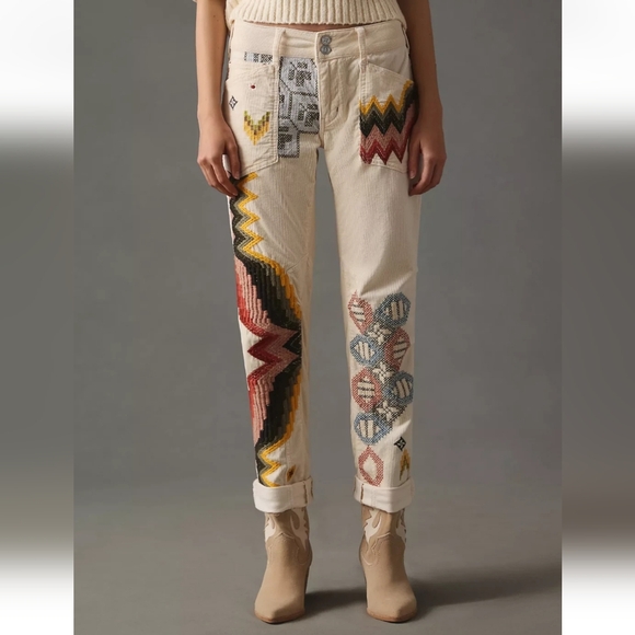 Anthropologie Pants - NWT Anthropologie Pilcro Corduroy Embroidered Pants - Size 26